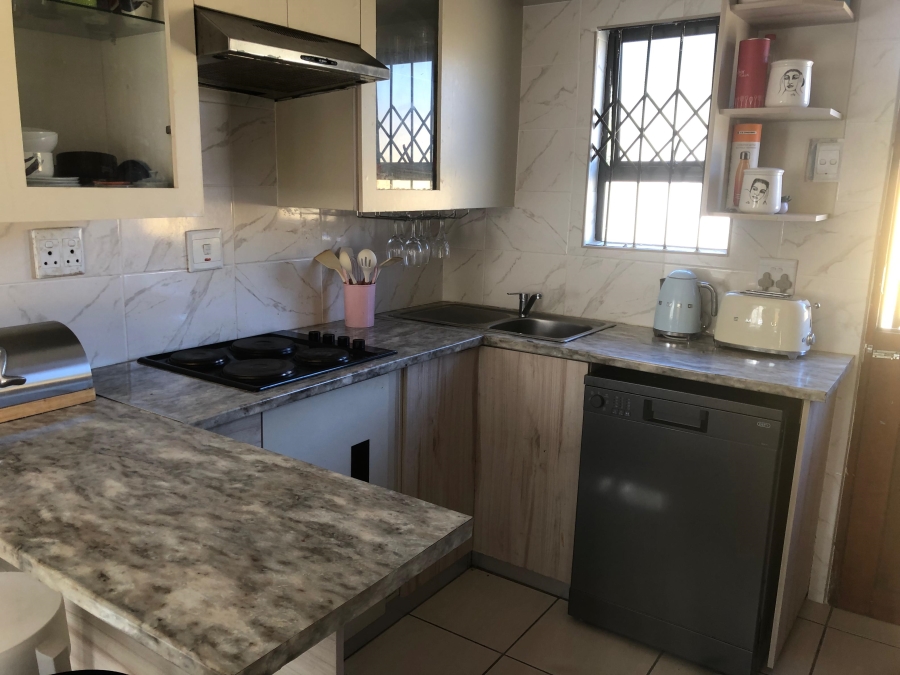 4 Bedroom Property for Sale in Haven Hills Eastern Cape